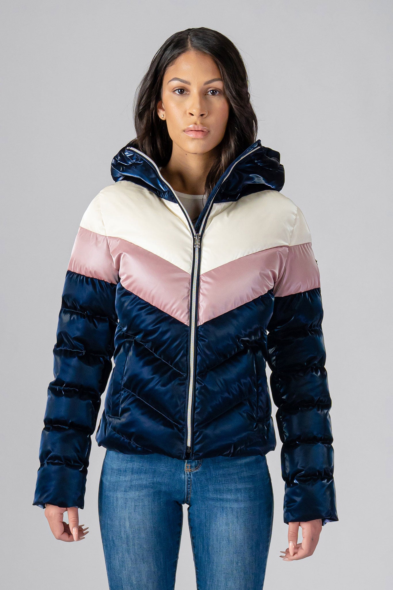 Woodpecker Women's Robin Winter coat. High-end Canadian designer winter coat for women in "Blue Rose" colour. Woodpecker cruelty-free winter coat designed in Canada. Women's medium weight medium length premium designer jacket for winter. Superior quality warm winter coat for women. Moose Knuckles, Canada Goose, Mackage, Montcler, Will Poho, Willbird, Nic Bayley. Extra warm. Shiny parka. Stylish winter jacket. Designer winter coat.